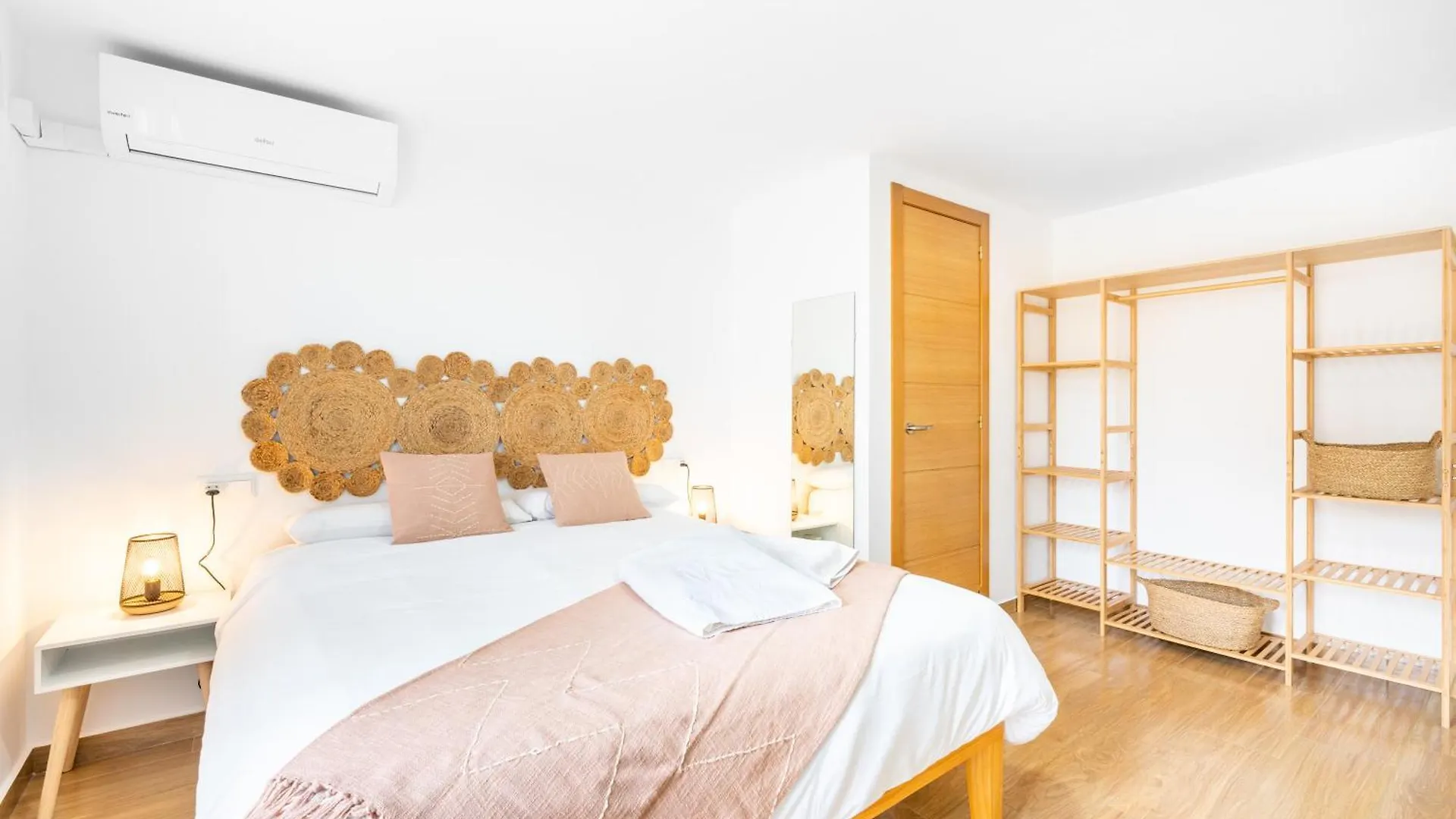 Wintowinrentals Huelin Houses Con Terraza Chill Out Málaga 0*,  Spanje