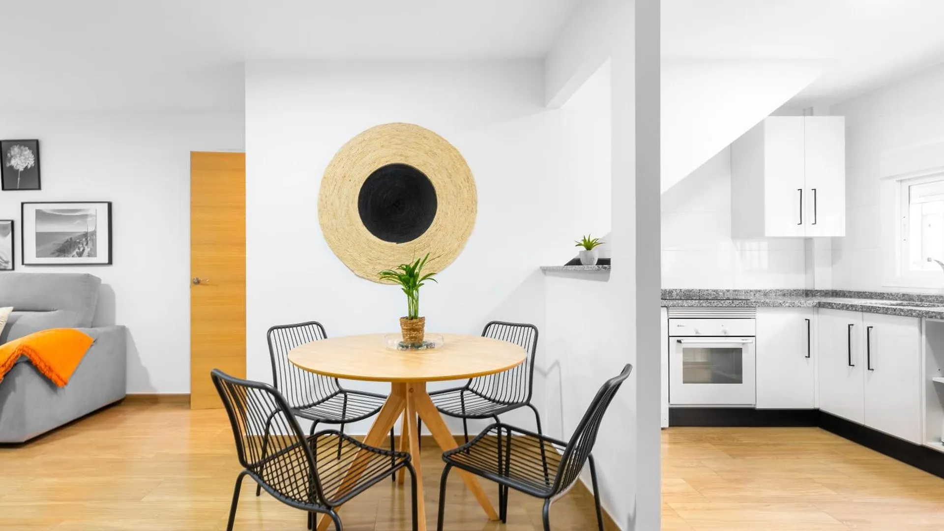 Vakantiehuis Wintowinrentals Huelin Houses Con Terraza Chill Out Málaga