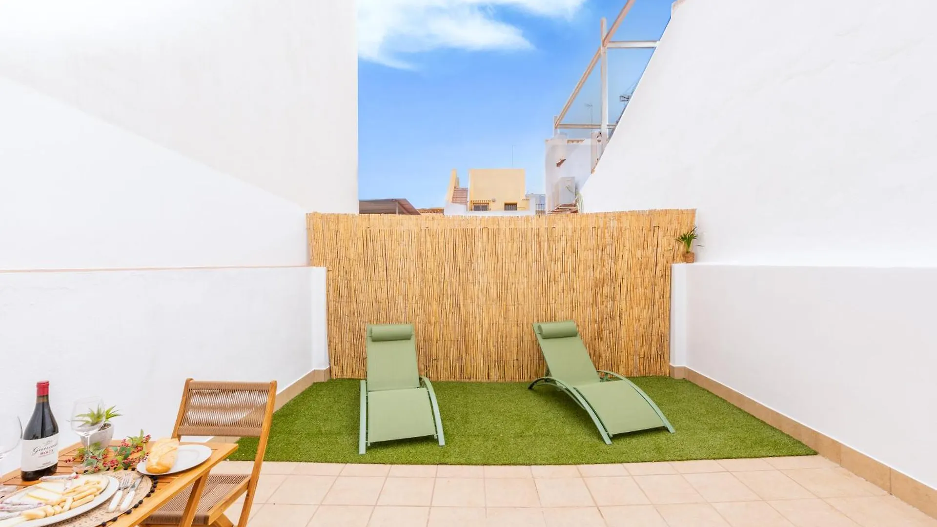 Wintowinrentals Huelin Houses Con Terraza Chill Out Malaga Dom wakacyjny