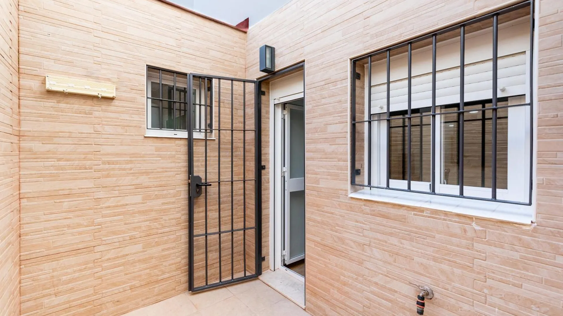 Wintowinrentals Huelin Houses Con Terraza Chill Out Malaga Holiday home